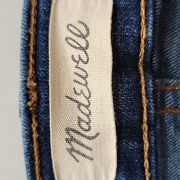 Madewell Jeans 9" High Rise Button Fly Frayed Cuffs Size 27T - Picture 12 of 13